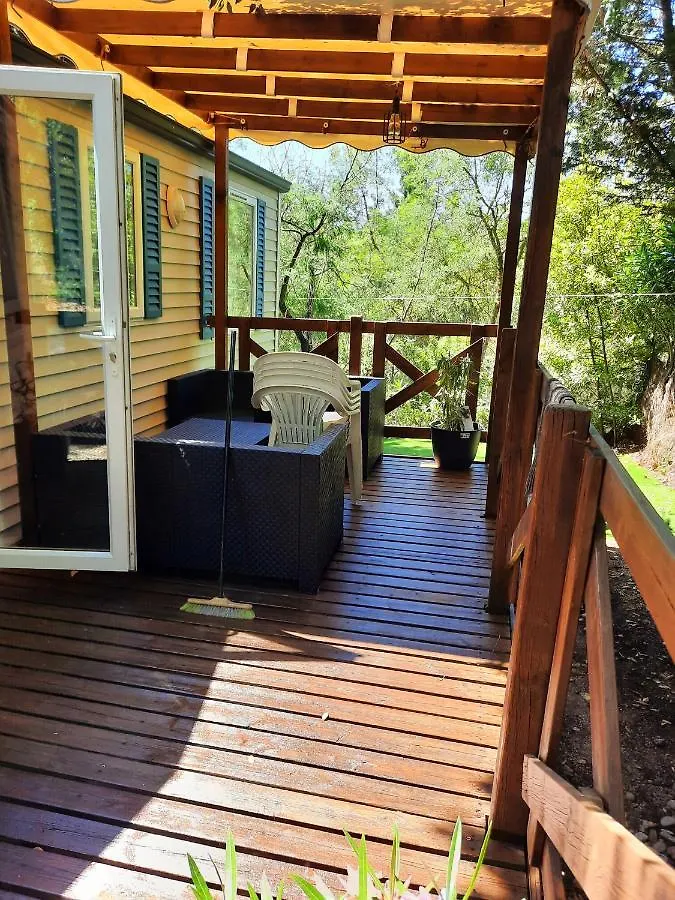 Mobile-Home Hyeres Var Climatise Dans Camping Avec Piscine Jusqu'A 6 Personnes Daire
