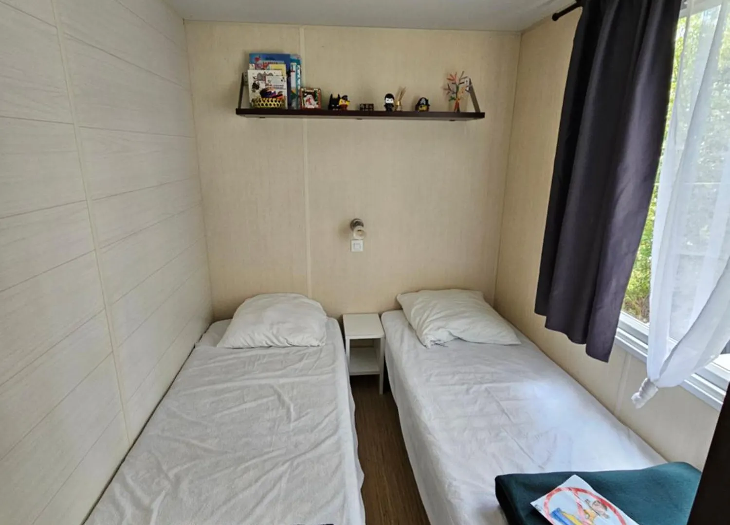 Mobile-Home Hyeres Var Climatise Dans Camping Avec Piscine Jusqu'A 6 Personnes 0*,  Fransa